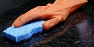 Mit és hogyan kell tisztítani a márvány emlékmű, blog