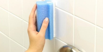 Hogyan tisztítsa meg a varratok között a csempe a fürdőszobában