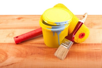A festék a házban lécek választhat anyag