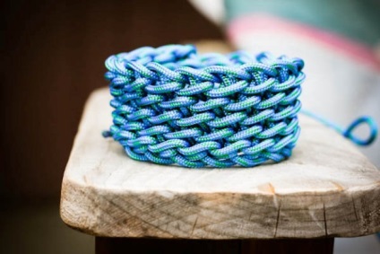 Készíts egy színes karkötők a kezüket, naemi - szépség, stílus, kreatív ötletek