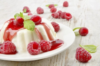 Panna cotta desszert olasz desszert recept egy fotó