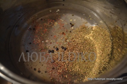 Főoldal főtt sertés - recept fotókkal (fotó) Főoldal főtt sertés - recept fotókkal
