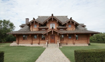 Házak magyar style-drevnevengerskie hagyomány és a modernitás (ház fagerenda magyar módra vágott projekt szerző) Házak magyar style-drevnevengerskie hagyomány és a modernitás