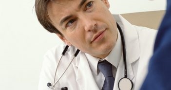 Hatékony gyógymód hurutok, inhaláció (nagyon részletesen leírja) Egy hatékony gyógymód hurutok, inhalációs