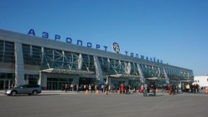 Hogyan lehet eljutni a repülőtérről Novoszibirszk Tolmachevo és vissza