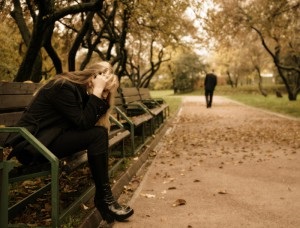Hogyan lehet túlélni a válás, a fájdalom az elválás, vagy árulás egy szeretett