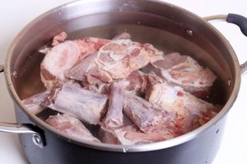 Főzni marhahús farok receptek lépésről lépésre fotók