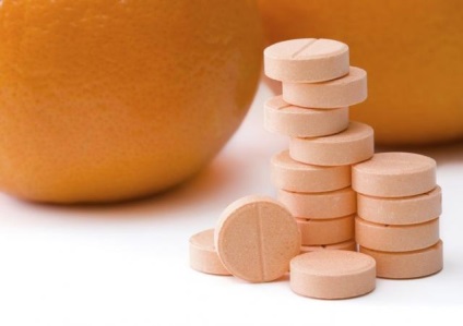 Hogyan kell fogadni a aszkorbinsav tabletta