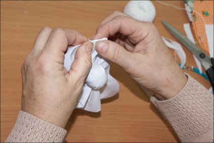 Hogyan készítsünk egy babát a rongy a baba, kézimunka