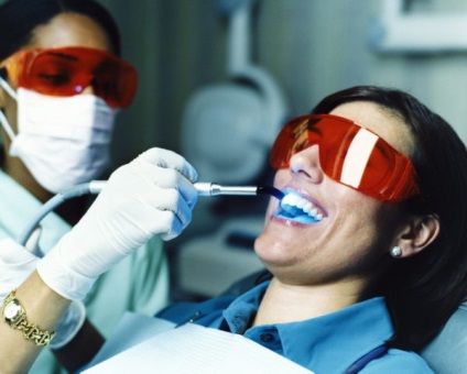 Hogyan lehet eltávolítani a fogkő fogorvosi többet megtudni a módszerek a tisztítás! (Dental) Hogyan lehet eltávolítani a fogkő fogorvosi többet megtudni a módszerek a tisztítás!