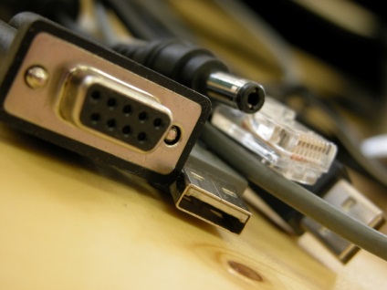 Hogyan lehet bővíteni a HDMI kábelt
