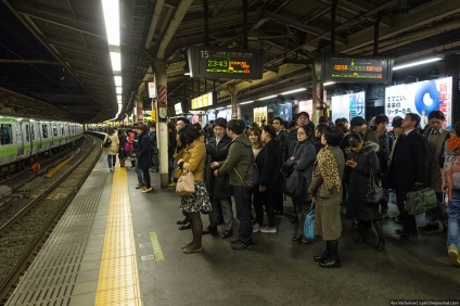 Hogyan működik a tokiói metró, frissebb - a legjobb a nap, amit valaha is szüksége van!