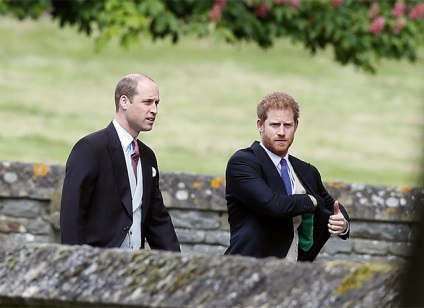 Keyt Middlton tett egy csobbanás a esküvőre a húga Pippa és James Matthews, hello! (Keyt Middlton News) Keyt Middlton tett egy csobbanás a esküvőre a húga Pippa és James Matthews, hello!
