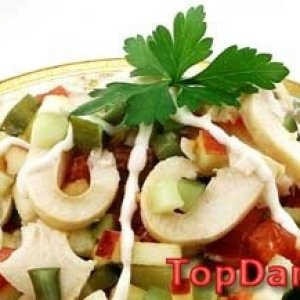 Klasszikus Cézár saláta házi csirke recept fényképpel (otthon) Klasszikus Cézár saláta házi csirke recept egy fotó
