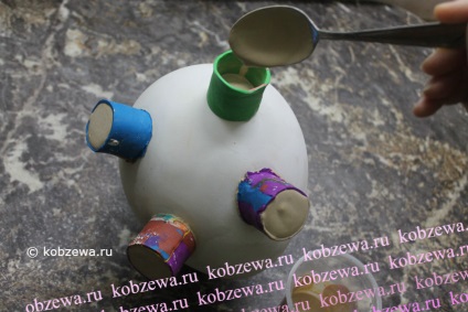 Malacka sertés art stúdió Natalia Kobzeva (a kezüket) Malacka sertés művészeti stúdió Natalia Kobzeva