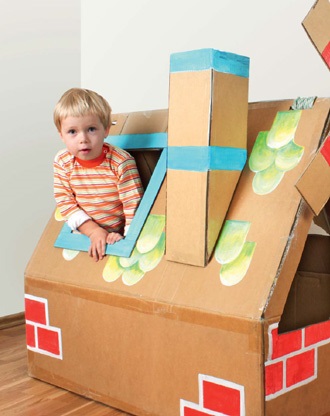 Box plusz egy gyermek fantázia ház a kezüket
