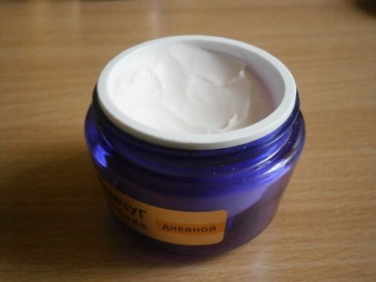 Cream fekete gyöngy samoomolozhenie 36 nappal és éjszaka a véleményét (fekete gyöngy) Cream fekete gyöngy samoomolozhenie 36 nappal és éjszaka felülvizsgálat