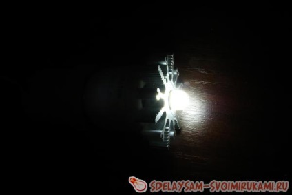 Korszerűsítése az energiatakarékos lámpa LED №1, mesterkurzus saját kezűleg