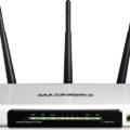 Beállítása és csatlakoztatása a router Tenda