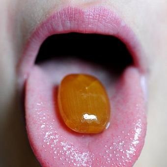 Veszélyes, ha egy édes íz a szájban