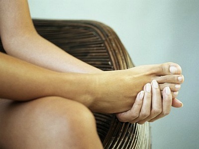 5 Fracture lábközépcsont csont a láb, mint séta öntött helyreállítása, tünetei és kezelése