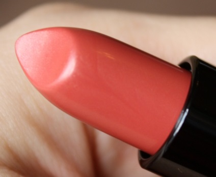 Rúzs Shiseido tökéletes rouge or341 felülvizsgálat és make-up kék nyilak, Elia Chaba