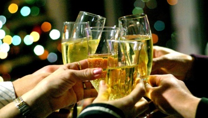 Happy New Year prózában érzelmi szavak az újévi kívánsága (év) Gratulálunk az új év prózában érzelmi szavak az újévi kívánsága