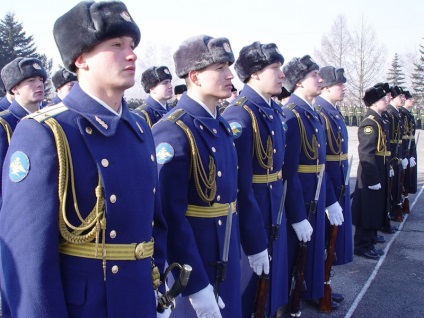 Elnöki ezred Magyarország, hogyan lehet a szolgáltatás