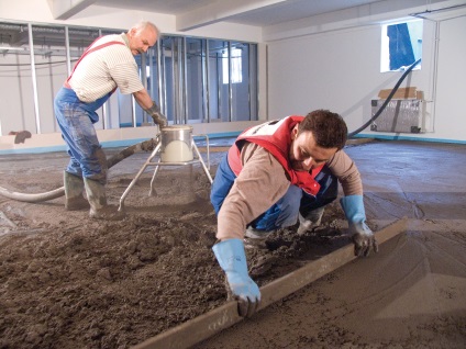 Az arányok a cement és homok esztrichek kiszámításához a szükséges számú