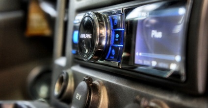 A különbség az 1. és 2-din-din rádió kazettás magnó - március 5, 2014 - cikkek autó tárgyak