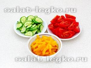 Saláta - fény - a paprika recept egy fotó
