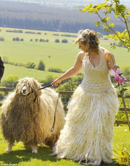 A leginkább extravagáns esküvői ruhák (20 fotó)