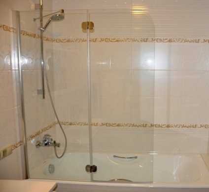 Üvegfal a fürdőszobában, hogyan kell kiválasztani és telepíteni, javítási és design a fürdőszobában