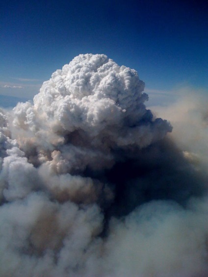 15 Incredible felhő képződmények - hírek képekben