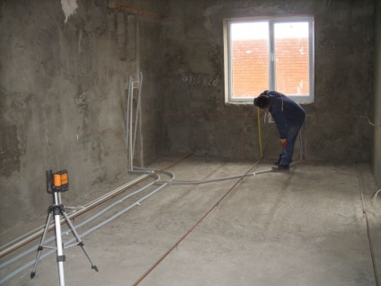 Beton esztrich padló kezük (saját) Beton esztrich padló kezük