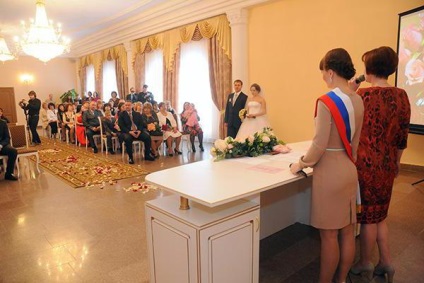 Központi nyilvántartó hivatal Omszk legmegfelelőbb esküvői
