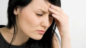 Mi oka lehet a gyakori fejfájás oka a nők