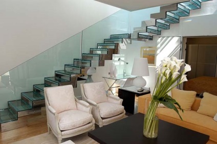 Duplex apartman érmén egy fotó a belső (fotó) Duplex apartman belsőépítészeti fotó