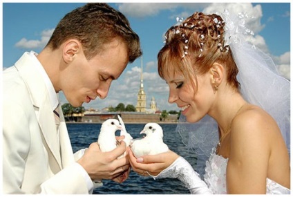 A galambok az esküvő egy hosszú és boldog házasélet