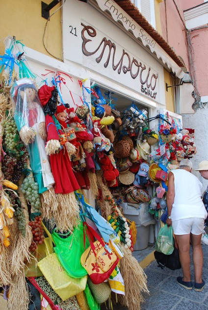 Ischia - ingyenes útmutató az utazók (találatot a fiatalság forrása) Ischia - ingyenes útmutató az utazók számára