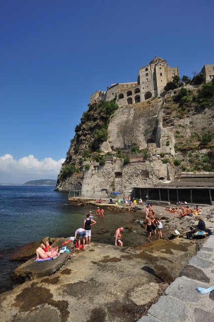 Ischia - ingyenes útmutató az utazók (találatot a fiatalság forrása) Ischia - ingyenes útmutató az utazók számára