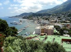 Ischia - ingyenes útmutató utazunk (szárazföldi felvert sources) Ischia - ingyenes útmutató az utazók számára
