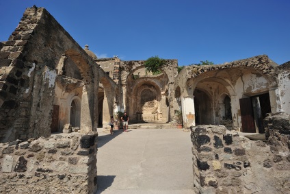 Ischia - ingyenes útmutató az utazók (találatot a fiatalság forrása) Ischia - ingyenes útmutató az utazók számára