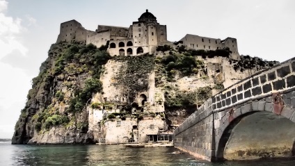 Ischia - ingyenes útmutató utazunk (szárazföldi felvert sources) Ischia - ingyenes útmutató az utazók számára
