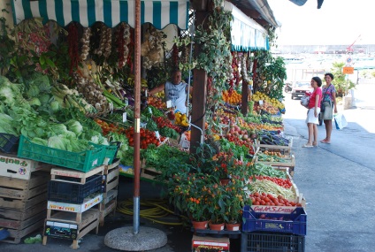Ischia - ingyenes útmutató utazunk (szárazföldi felvert sources) Ischia - ingyenes útmutató az utazók számára