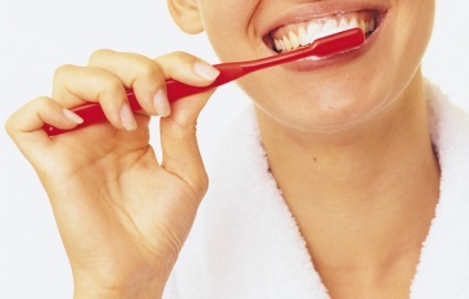 Hogyan lehet megelőzni a fogszuvasodást fejlesztés - hasznos tippeket (caries) Hogyan lehet megelőzni a fogszuvasodást fejlesztés - tippek