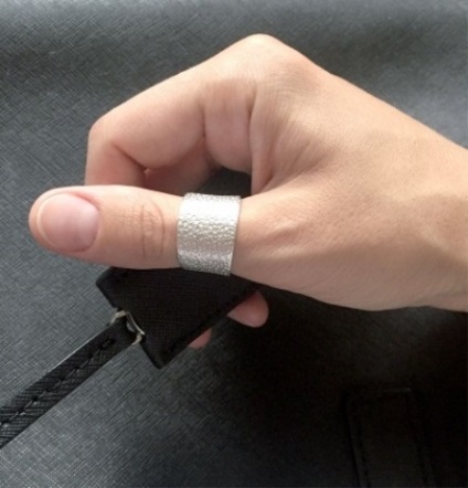 Ring (133 fotó) szép ékszereket, a legújabb divat trendek (szexuális orientáció) Ring (133 fotó) szép ékszereket, a legújabb divat trendek