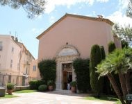 Az üdülőváros St. Tropez (resort) Az üdülőváros St. Tropez