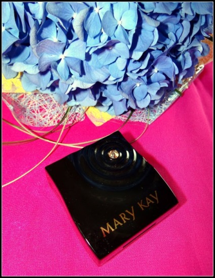 Mary Kay ásványi por arany (a színe omlós tészta) (Mary) Mary Kay ásványi por arany (a színe omlós tészta)