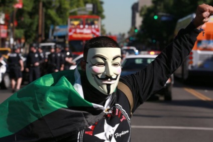 Anonymous maszk - a forrása a jó hangulat (maszk) Anonymous maszk - a forrása a jó hangulat